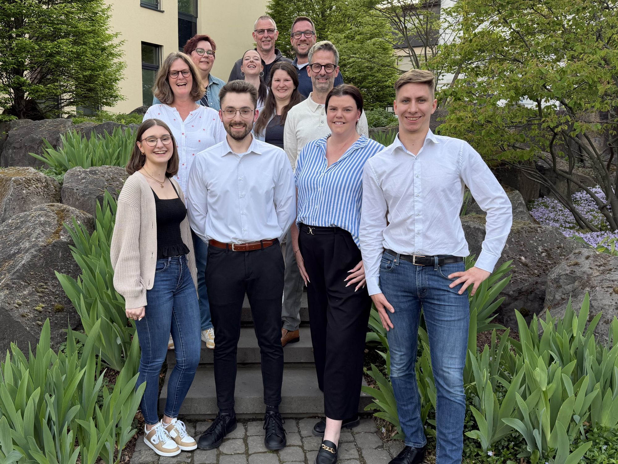 Dieses Bild zeigt die neuen Vorstandsmitglieder